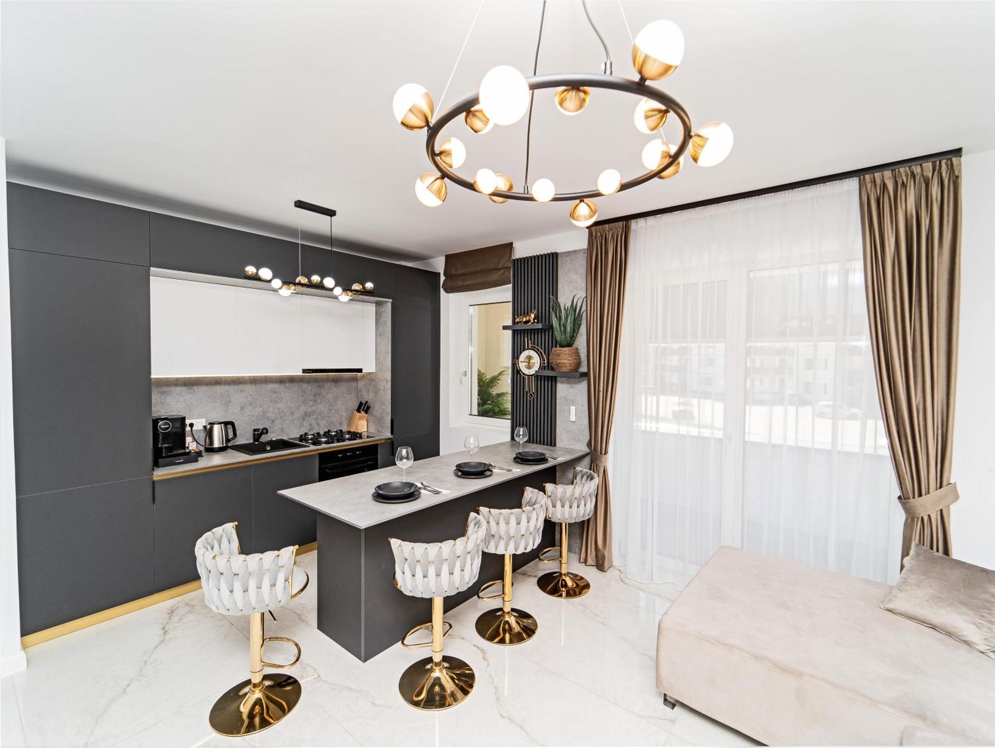 Giroc Fashion Stay-Valentino Apartment - By Openhouse מראה חיצוני תמונה